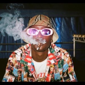 Meet your Posher, Matthew